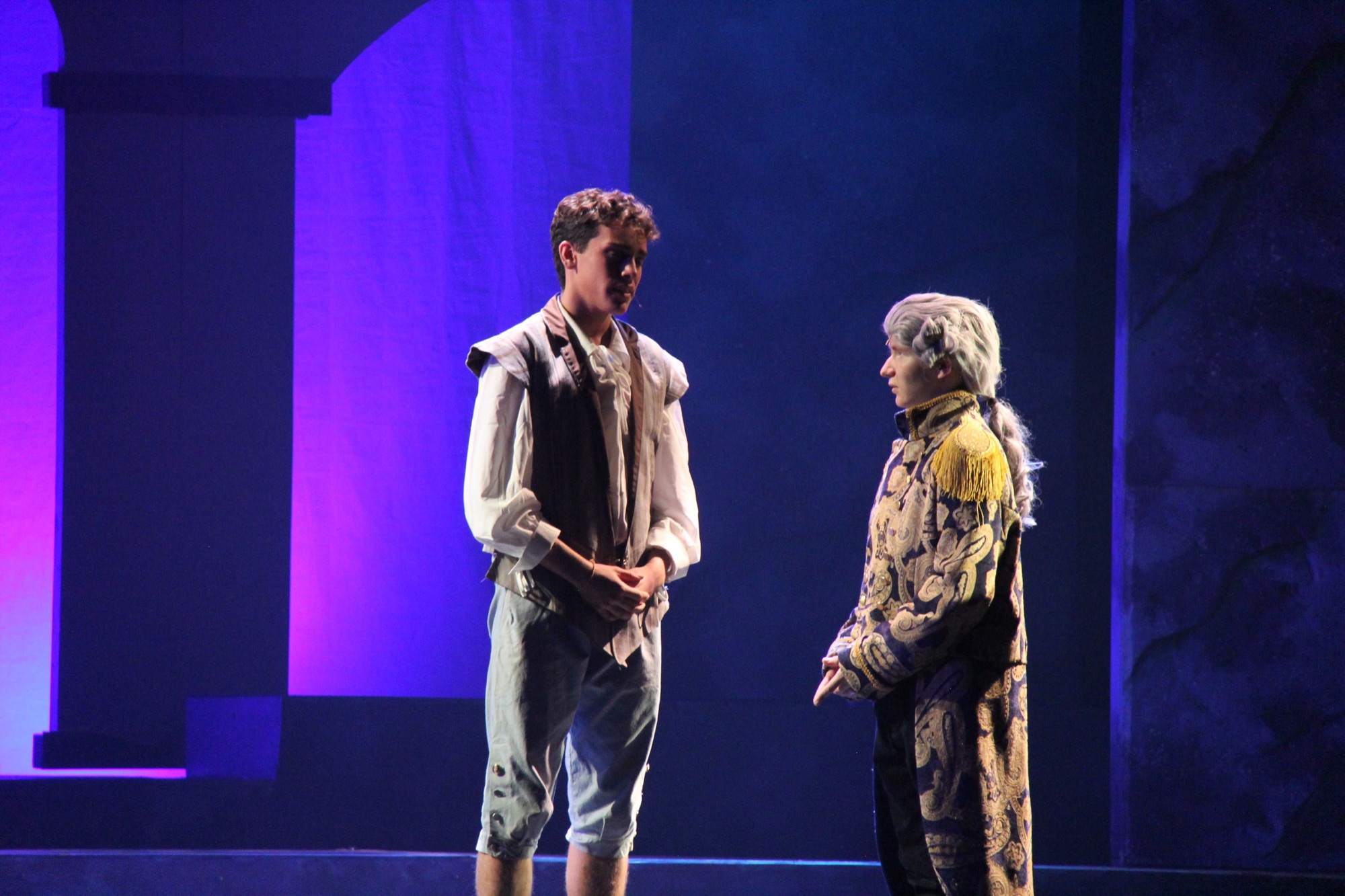 Stage performance — Nathan Murset